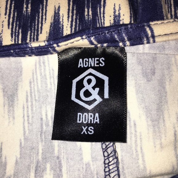 Blue Chevron Pattern Lightweight Dress Size XS - Picture 6 of 7